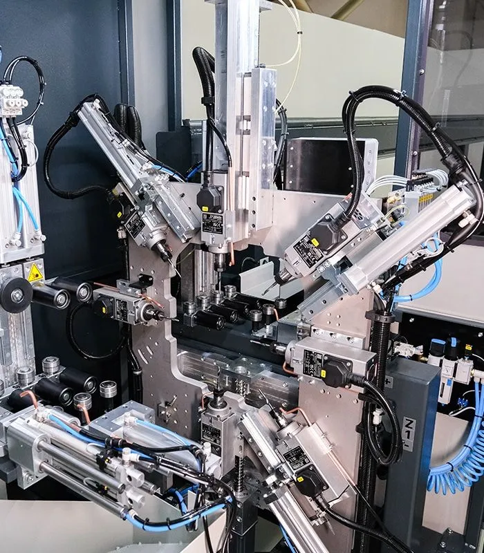 PVC-&-Aluminium-Profile-Machining-and-Cutting-Centers-SMC-320-3